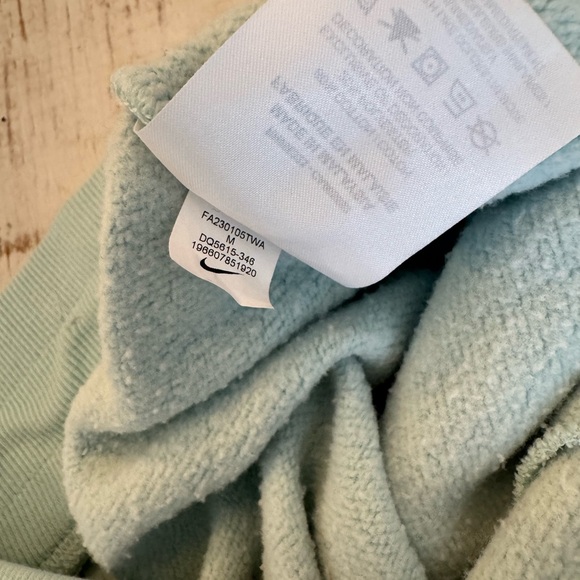 Nike Light Blue/ aqua hue Joggers Women’s size Medium wide leg heavy sweats - Picture 11 of 13